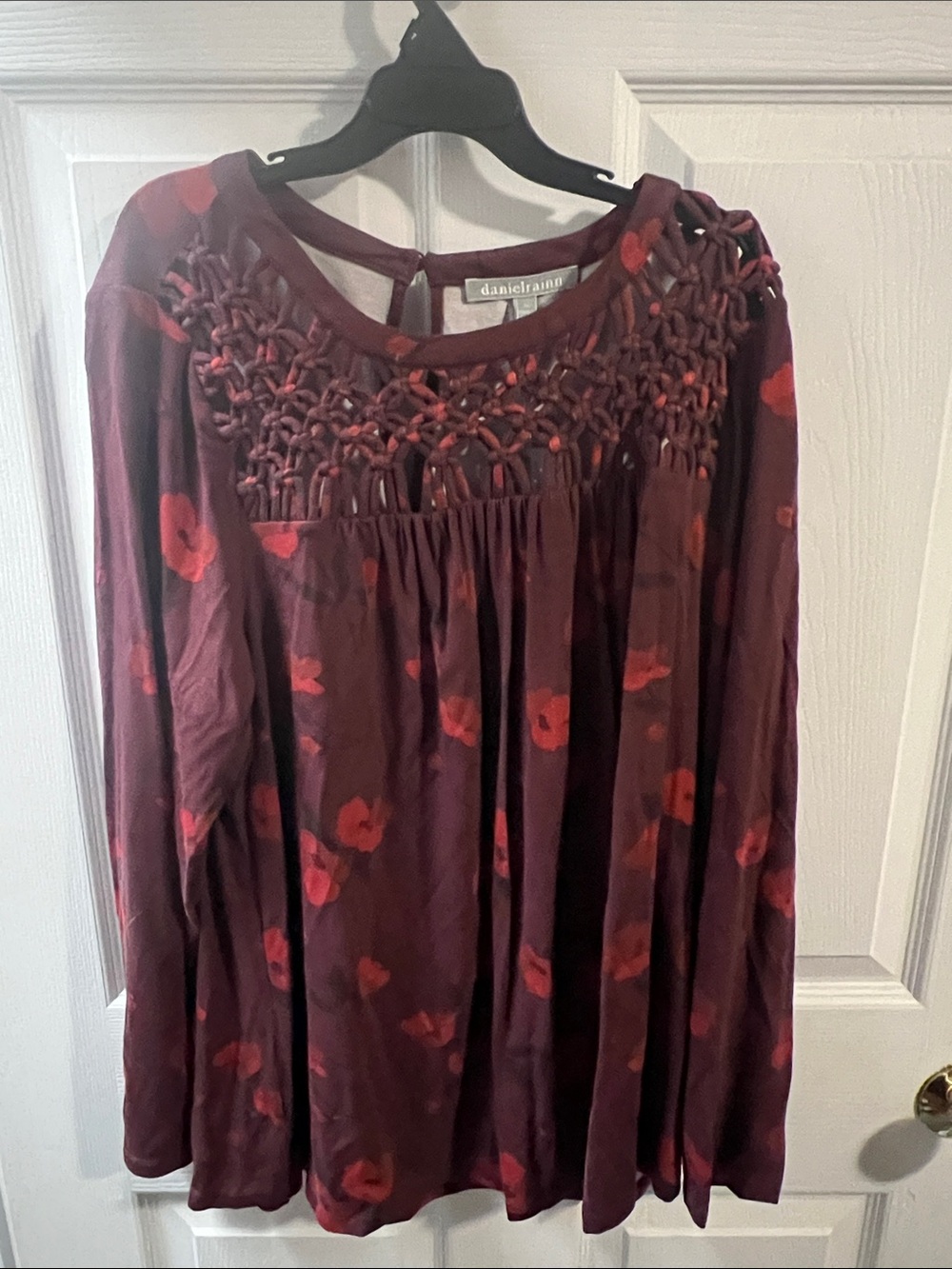 Dainalrainn longsleeve NWT 1x - Picture 1 of 4